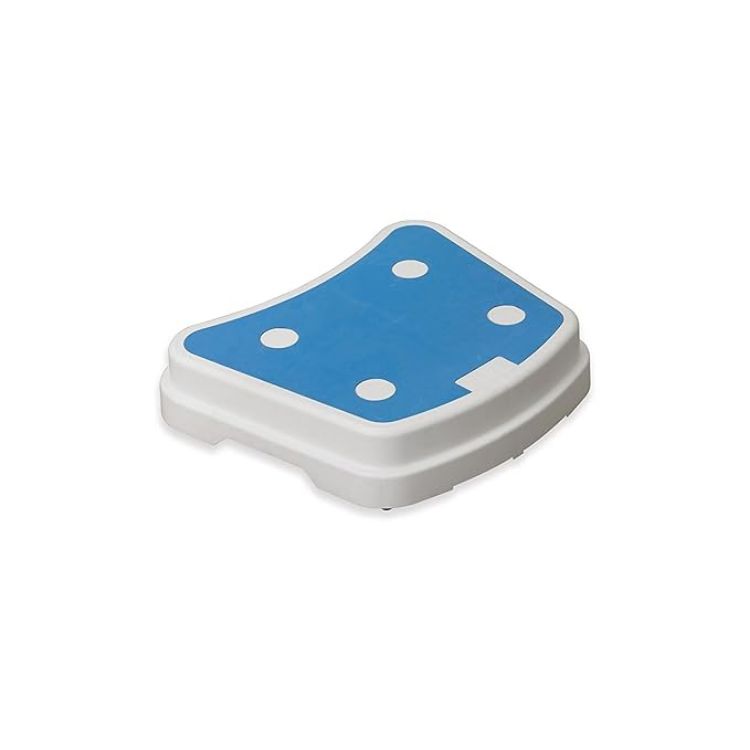 Portable modular bath step with slip resistant textured surface